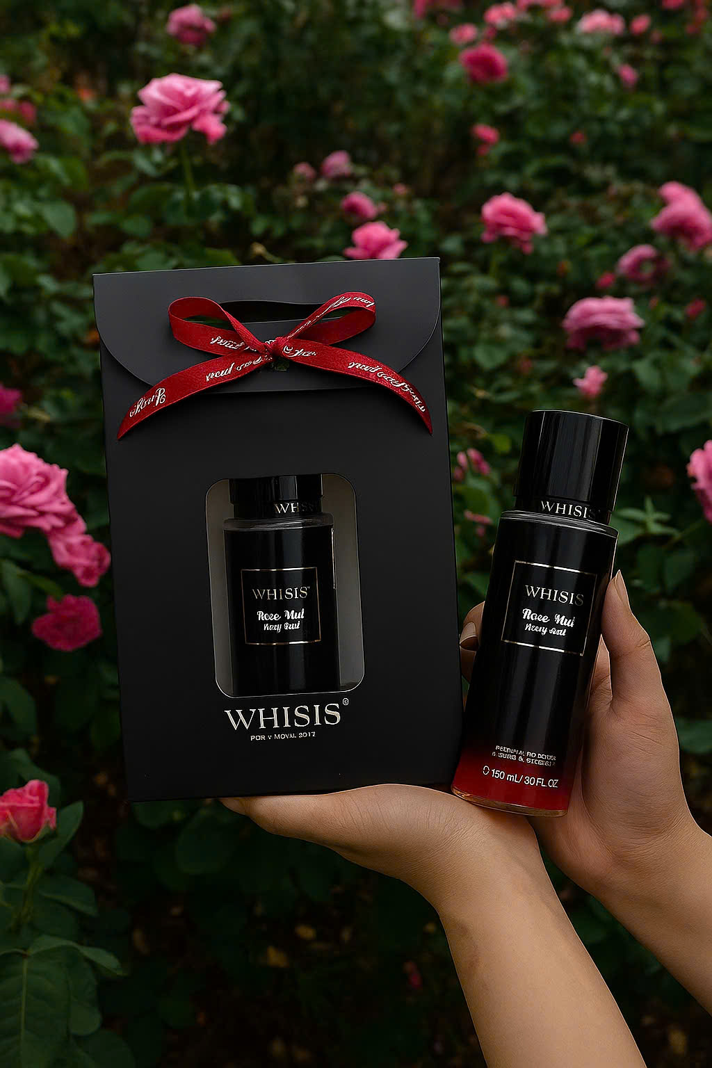 z7116829412781_75d97ba781bb066d6c08e6dd80ba152b Body Mist Xịt Thơm Cơ Thể Whisis Rose Nuit Body Mist 150ml - Hương thơm tinh tế và quyến rũ